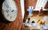 Czy pracownik może mieć przypisany więcej niż jeden system czasu pracy?