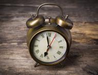 Liczba godzin pracy w miesiącu - jak wyliczyć wymiar czasu pracy?