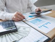 Załącznik do faktury w KSeF – czy każda firma może go wysyłać?