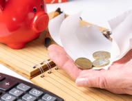 Usługi wykonywane na klatkach schodowych – jaka stawka VAT? 8% czy 23%?