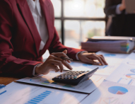 Nadpłata podatku z tytułu importu towarów - dowiedz się więcej na ten temat!