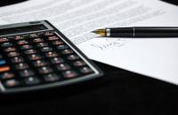 Obniżenie VAT przy braku podpisu na protokole a sprzedaż na kasie