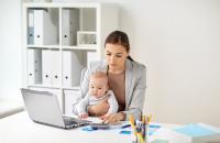 Umowa zlecenie na urlopie macierzyńskim - czy należy zgłaszać do ZUS?