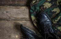 Zawodowa służba wojskowa - czy powołany pracownik ma prawo do odprawy?