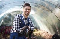 Student ubezpieczony w KRUS - czy może pracować na umowę zlecenie?
