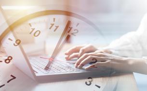 Czym się różni harmonogram czasu pracy od ewidencji czasu pracy?