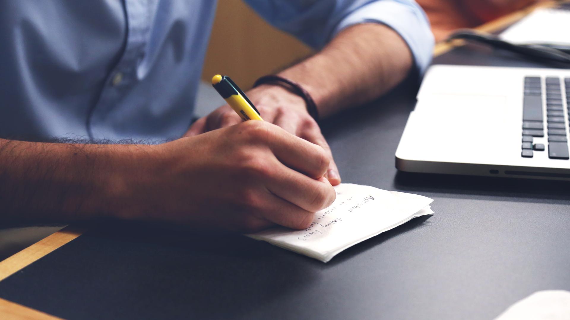 Brief - czym jest i co powinien zawierać?