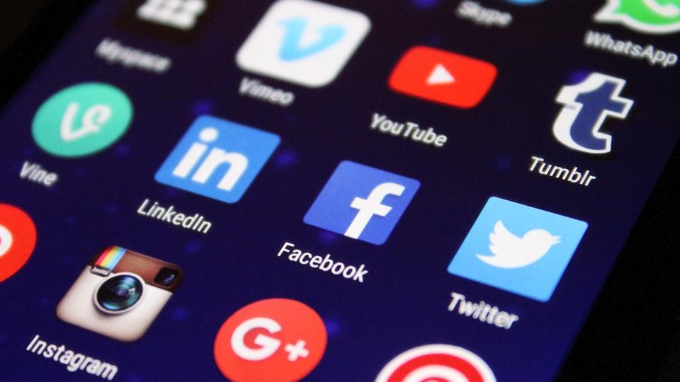 Social media jako nowoczesne narzędzie w rekrutacji