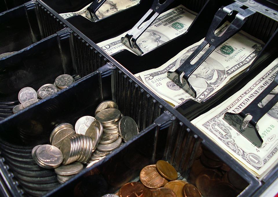 Zwrot wydatków na zakup kasy fiskalnej - procedura