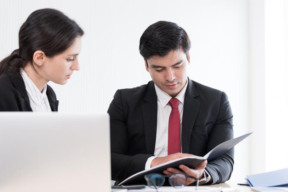 Kiedy nie przysługuje odprawa pośmiertna dla rodziny zmarłego?