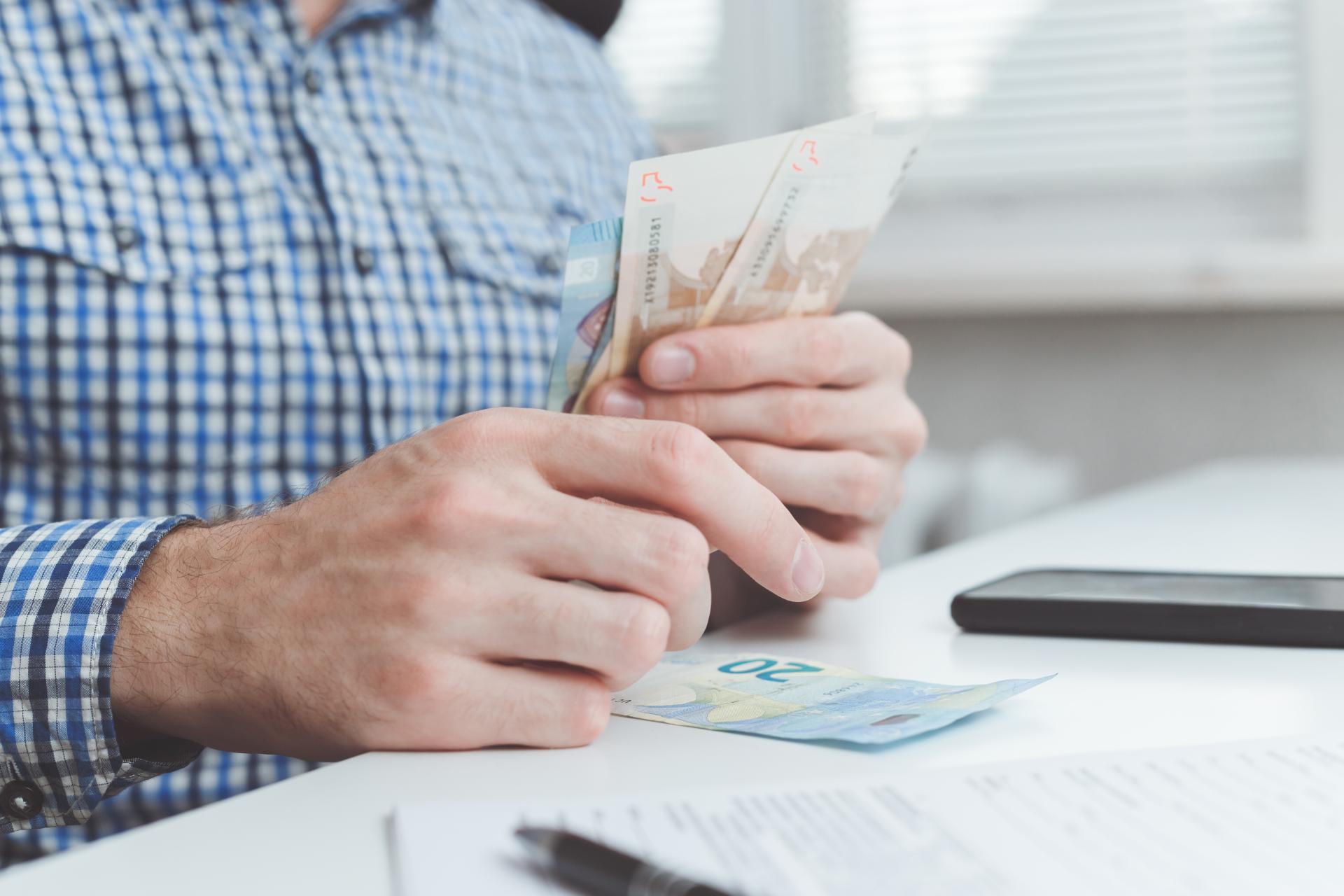 Wynagrodzenia i składki ZUS pracownika w kosztach podatkowych