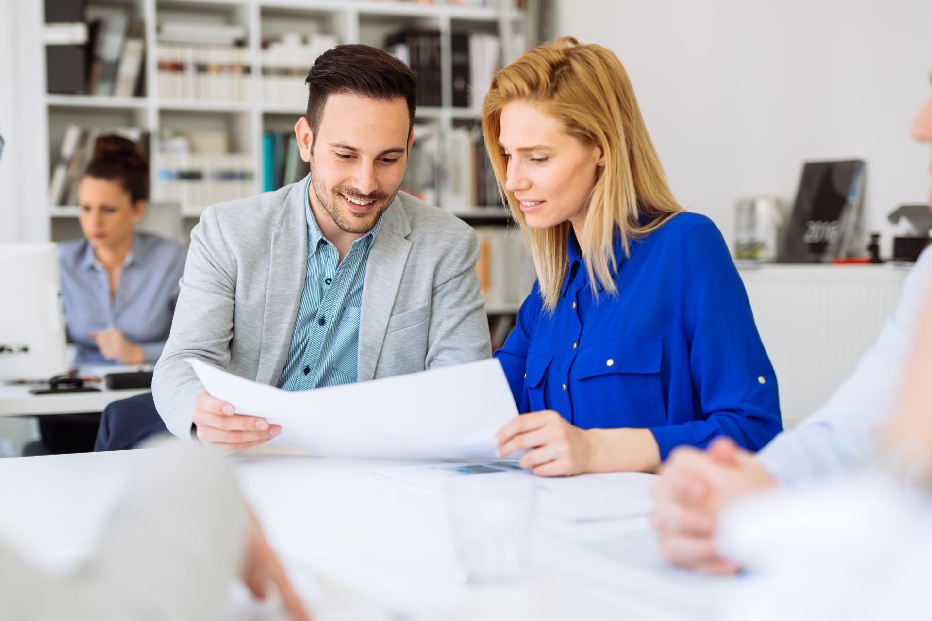 Dywidendy w spółkach – kiedy i jak je wypłacać?