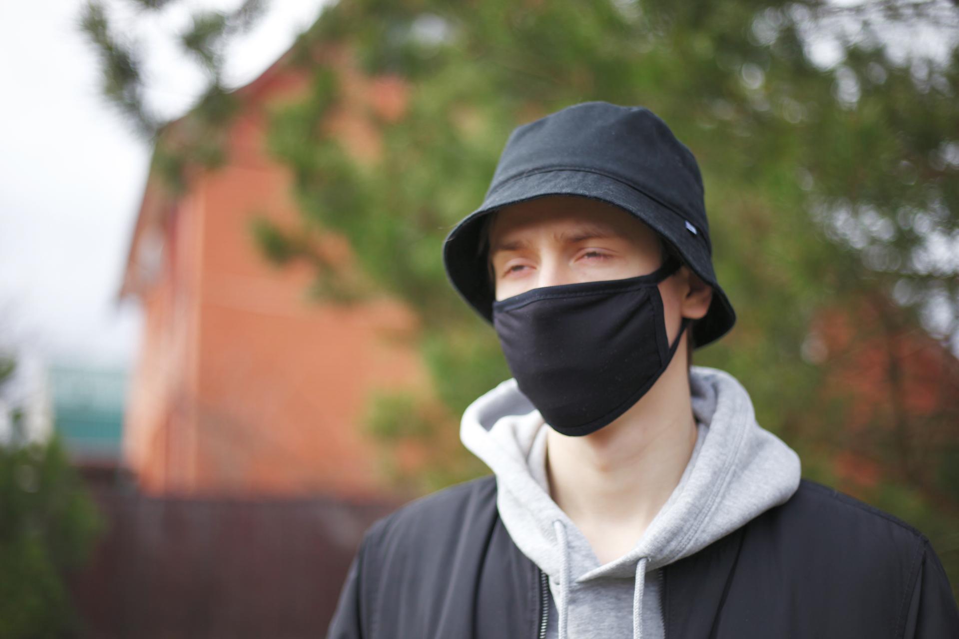 Skutki ukrywania zakażenia COVID-19