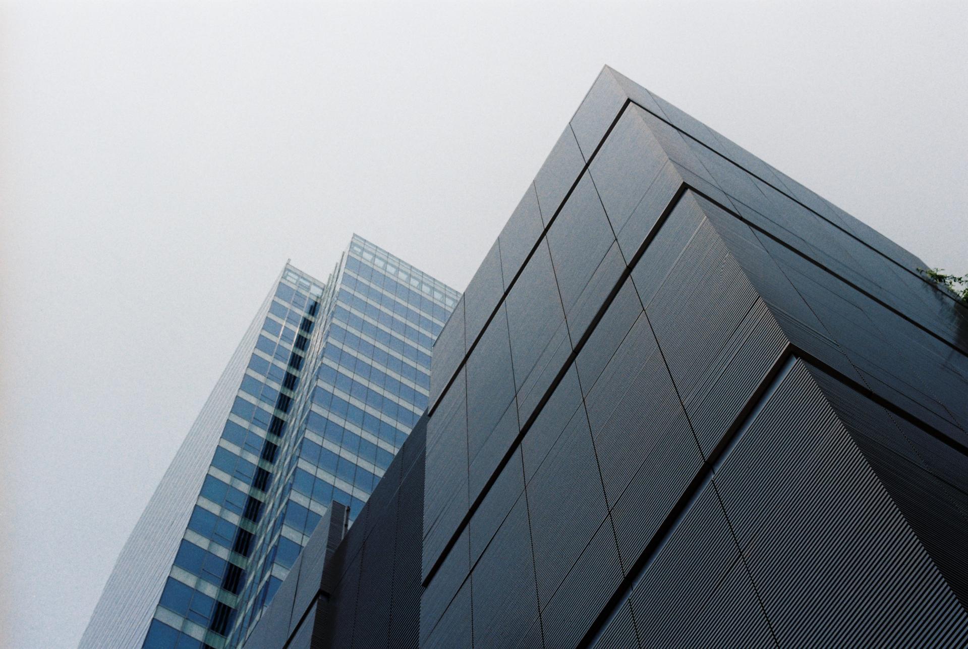 Sprzedaż odziedziczonej nieruchomości - jak rozliczyć w PIT?