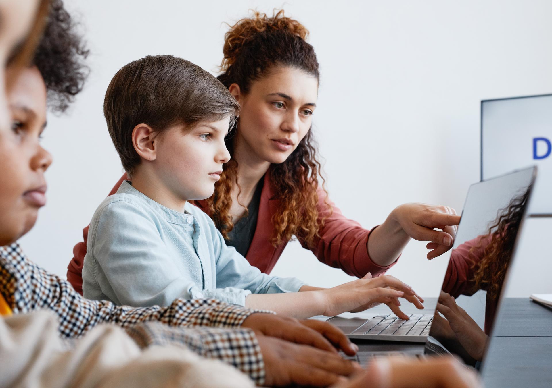 Darowizna na rzecz szkoły – rozliczenie PIT