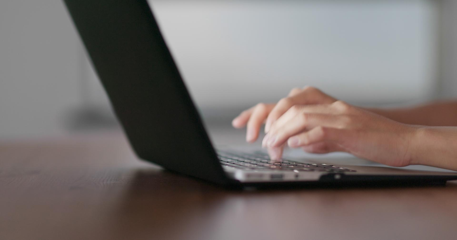 Termin dostarczenia do ZUS zwolnienia lekarskiego pracownika