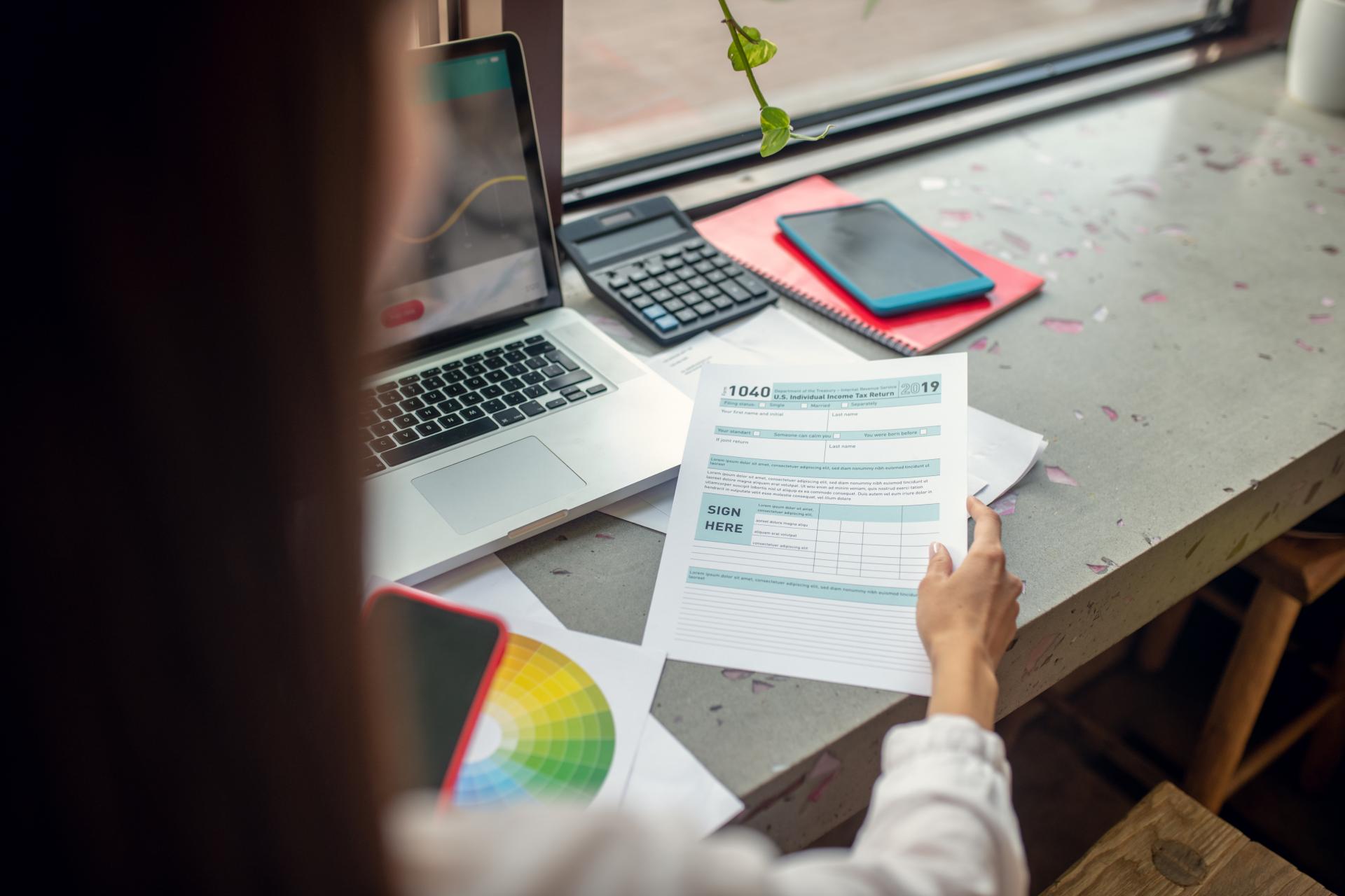 Zagraniczne stypendium dziecka a rozliczenie samotnie wychowującego