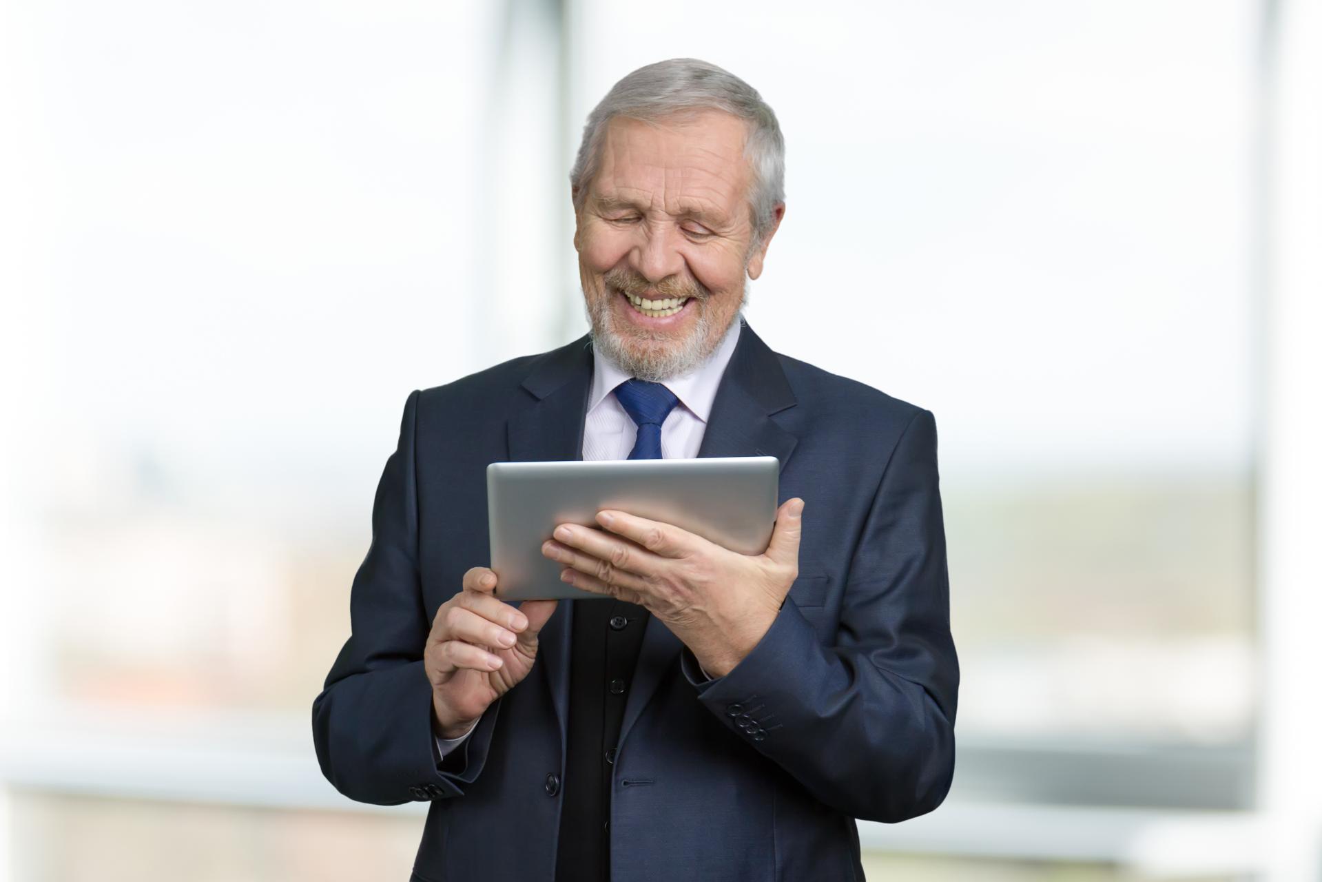 Ulgi w składce zdrowotnej emeryta i rencisty prowadzącego firmę