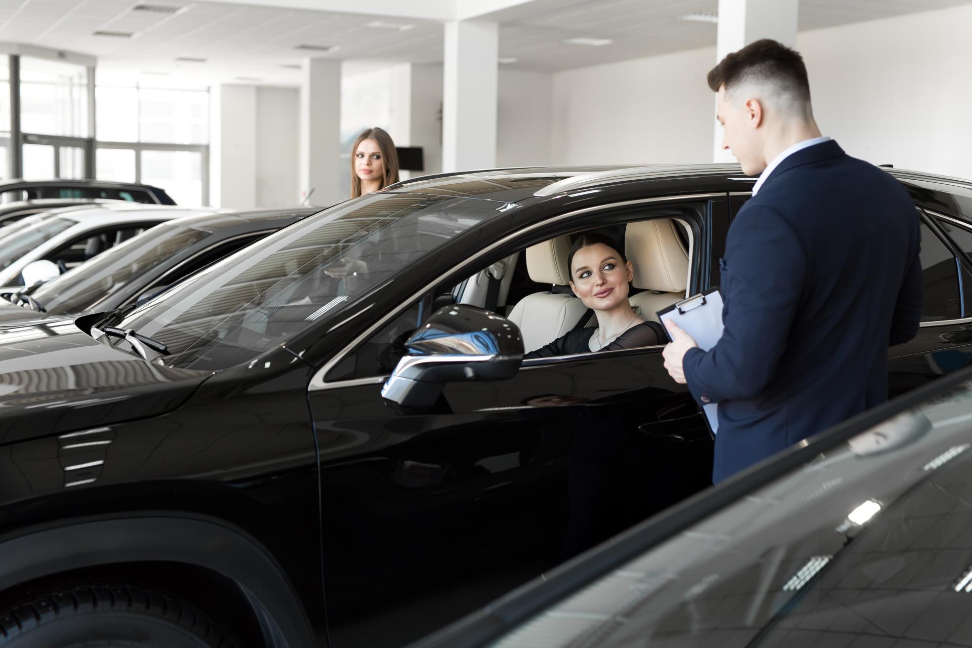 Likwidacja działalności a samochód firmowy na gruncie PIT i VAT