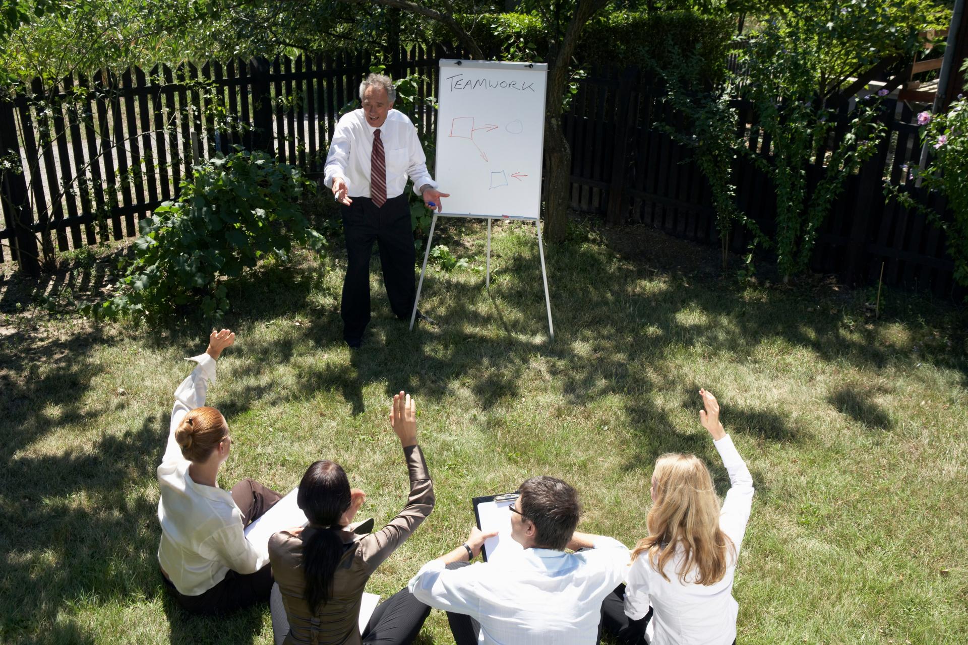 Usługi Rozwojowe 4.0 – dotacje dla firm szkoleniowo-doradczych