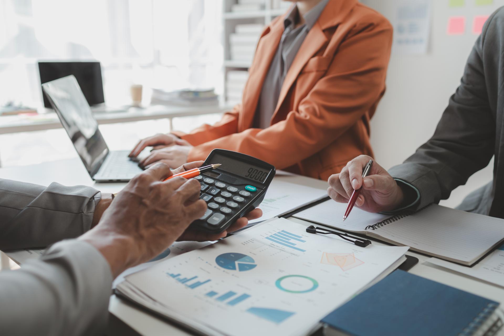 Rozliczenie w KH świadczeń niepieniężnych na podstawie art. 176 ksh