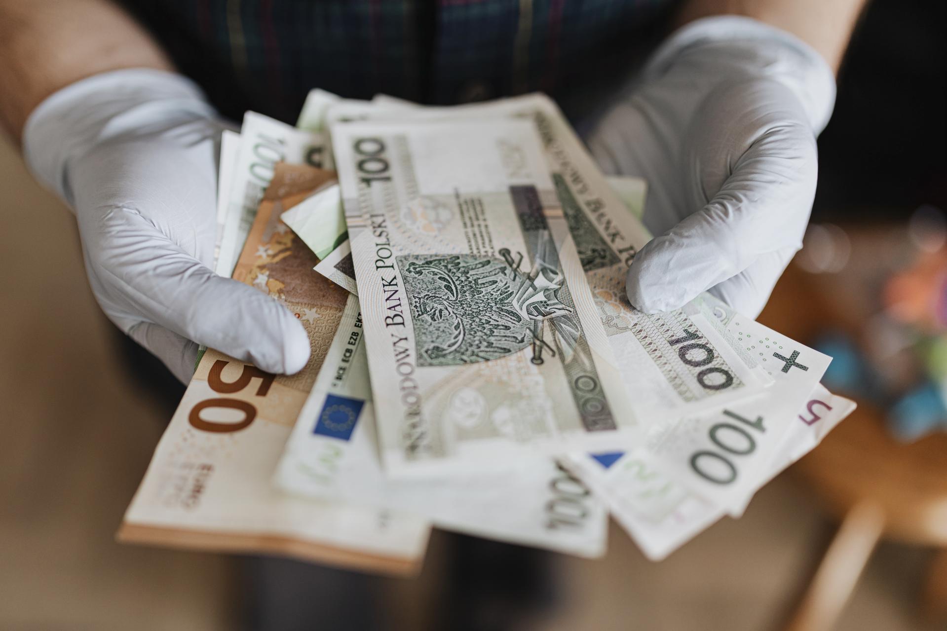 Konkursy dla przedsiębiorców w ramach Funduszy Europejskich dla Nowoczesnej Gospodarki w 2025 roku