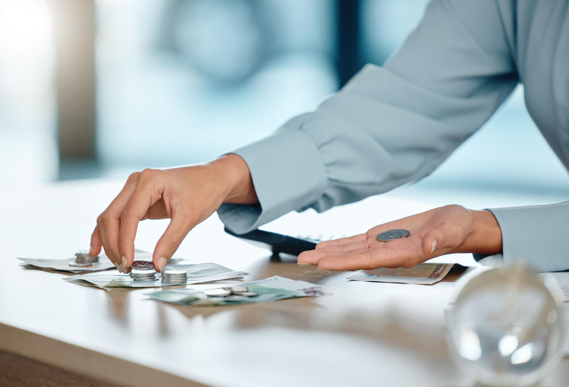 Różnicowanie wynagrodzeń pracowników na podstawie stażu pracy i doświadczenia zawodowego