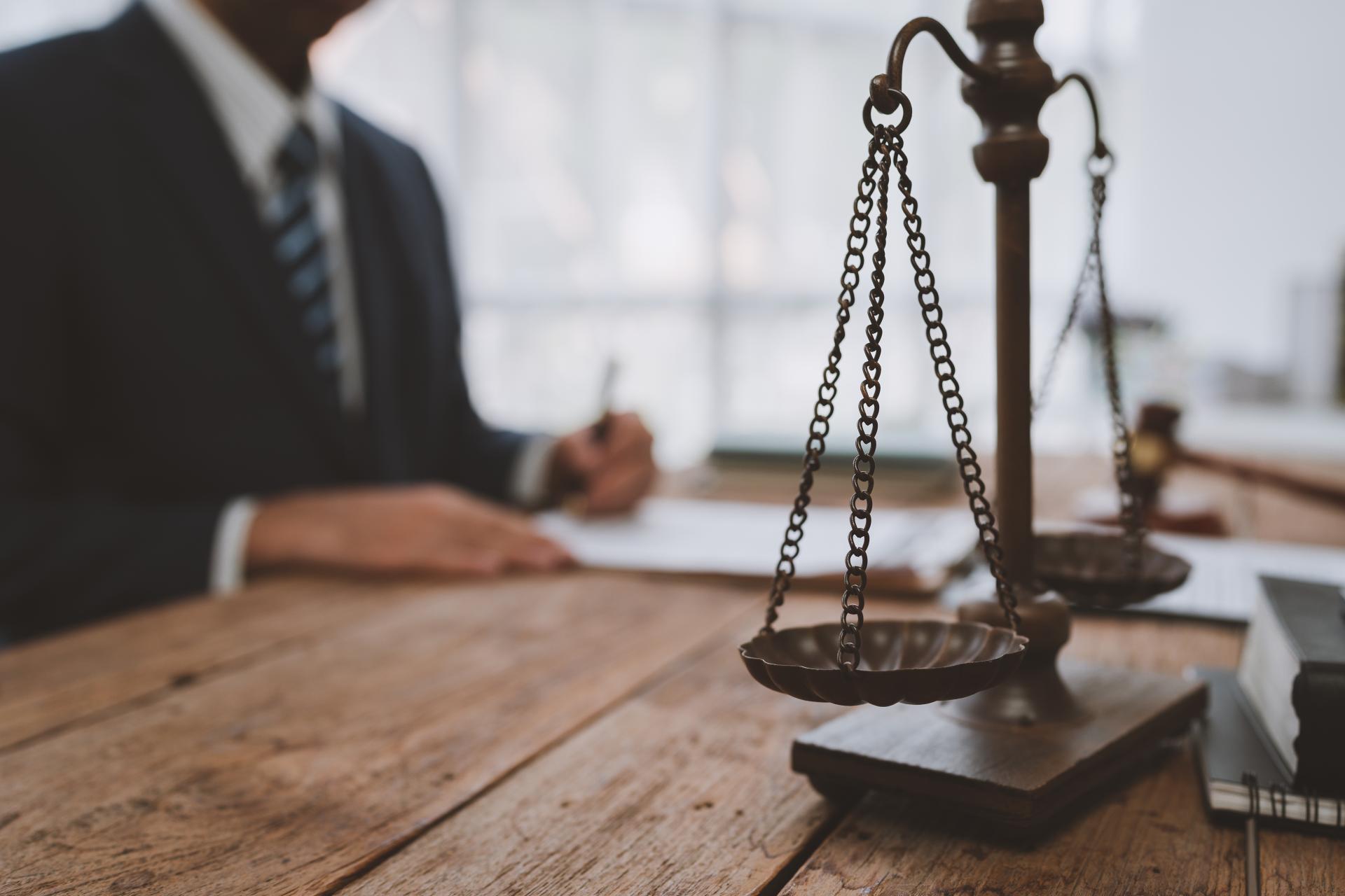 Niska społeczna szkodliwość czynu a odstąpienie od ukarania karą z kks