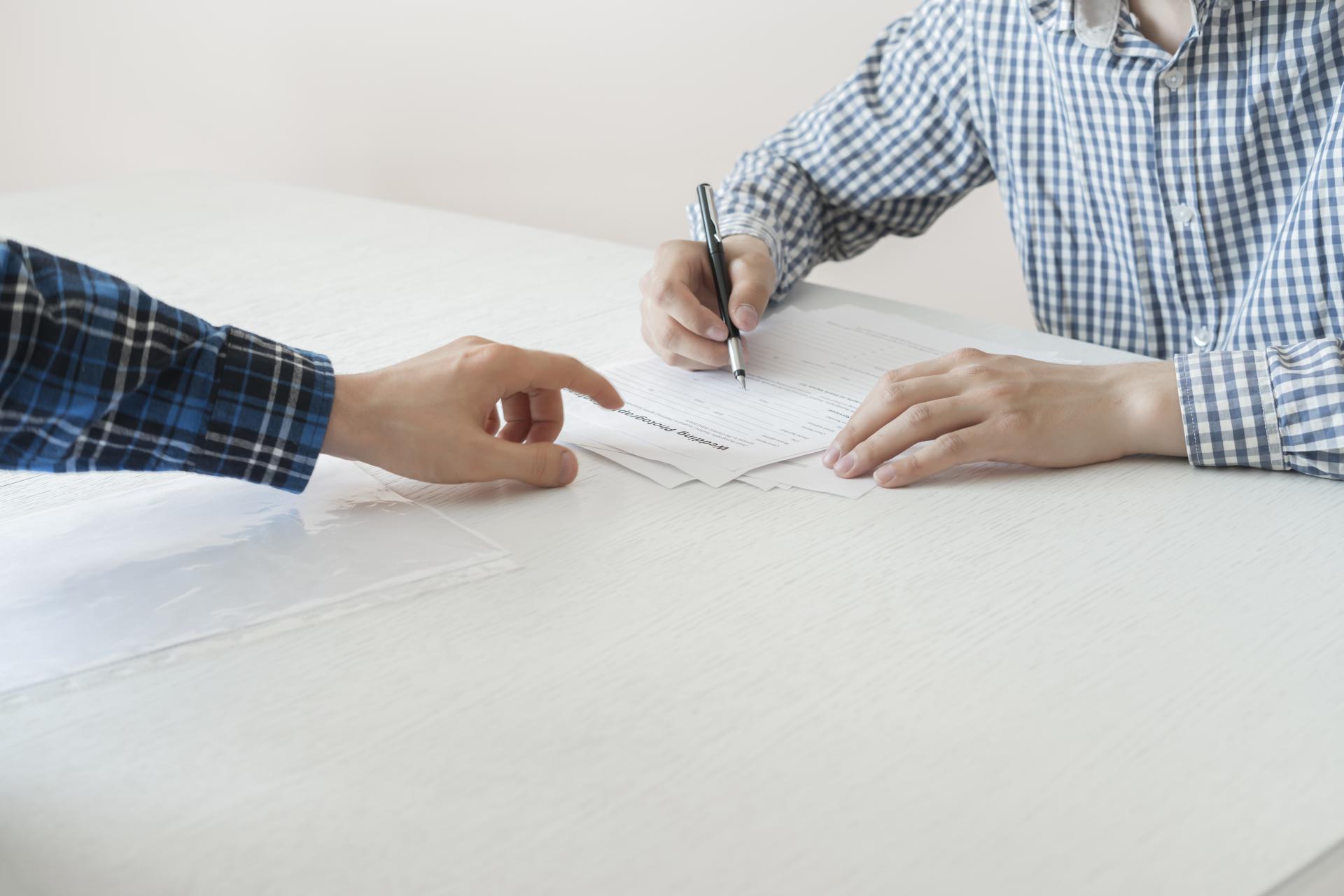 Porozumienie zmieniające a modyfikacja warunków wynagradzania na niekorzyść pracownika