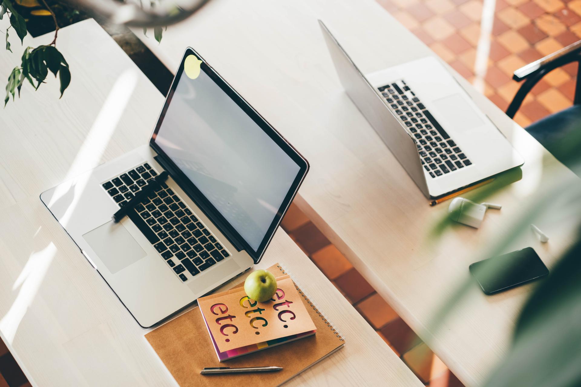 Korzystanie z prywatnego telefonu przez pracownika a PIT