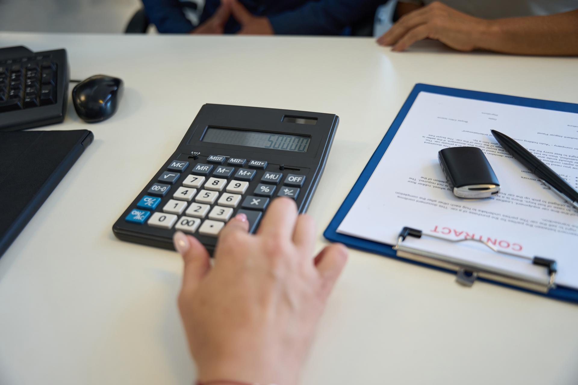 Dodatkowa odprawa ekonomiczna a podstawa składek ZUS