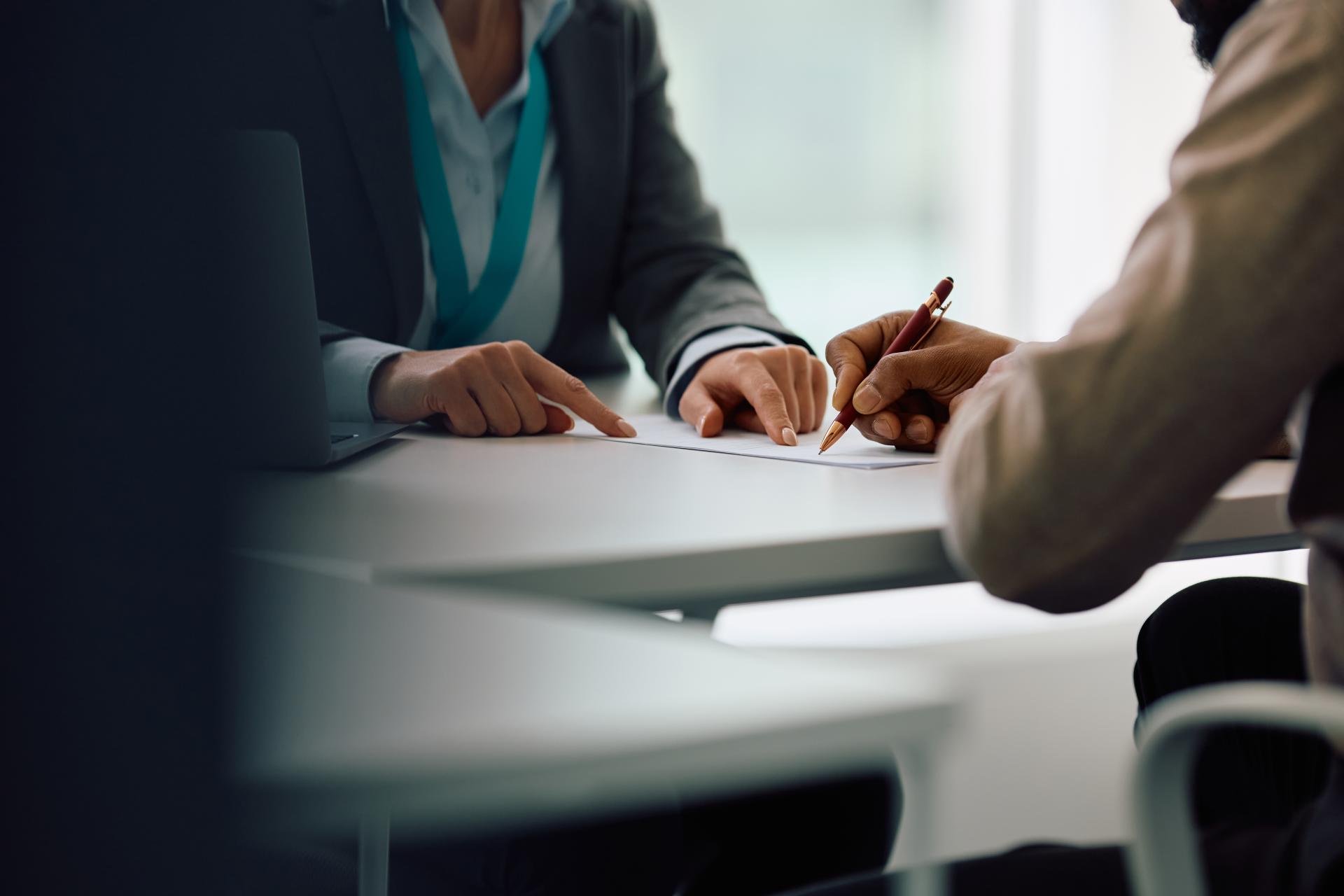 Obowiązki pracodawcy przy kolejnych umowach o pracę