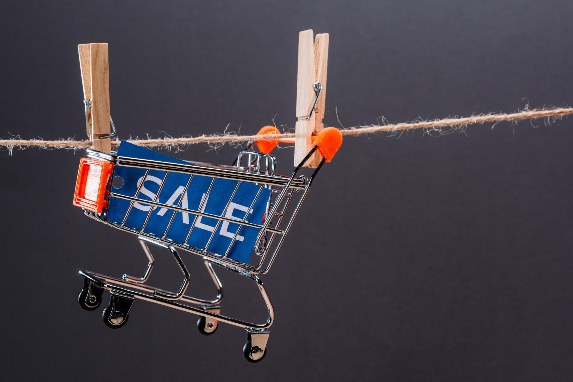 Skutki sprzedaży towaru bez faktycznej wysyłki za granicę – podatek VAT