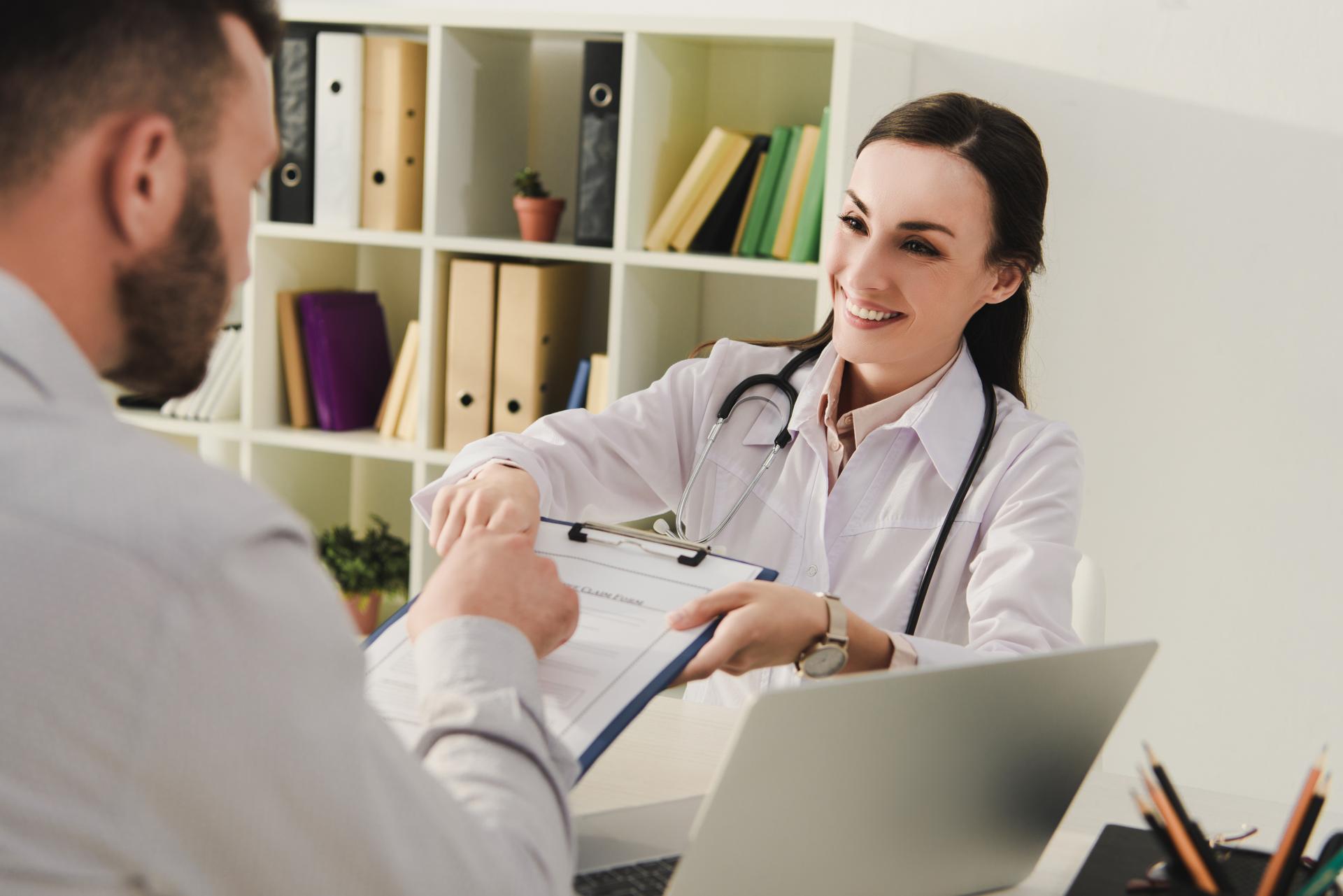 Ubezpieczenie grupowe w pracowniczym przychodzie