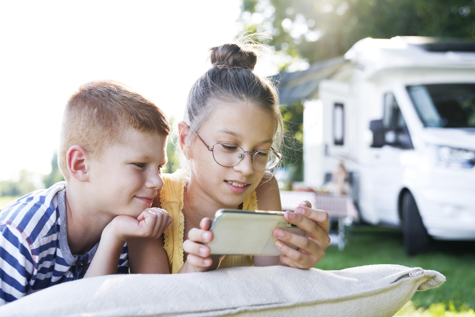 Urlop wychowawczy na dziecko urodzone w czasie zlecenia