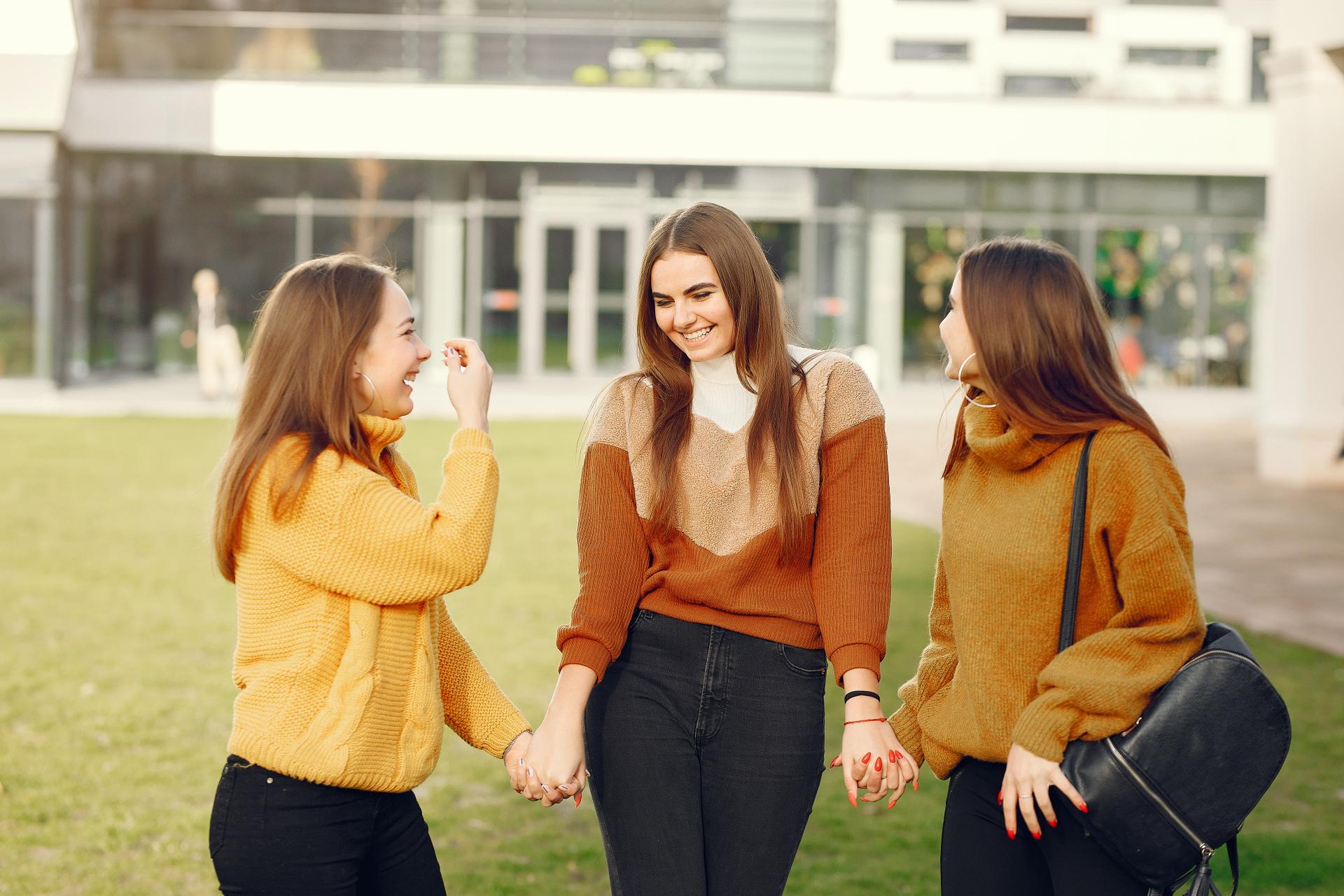 Czy rodzic powinien ponownie zgłosić studenta do ubezpieczeń, gdy ten skończył pracę?