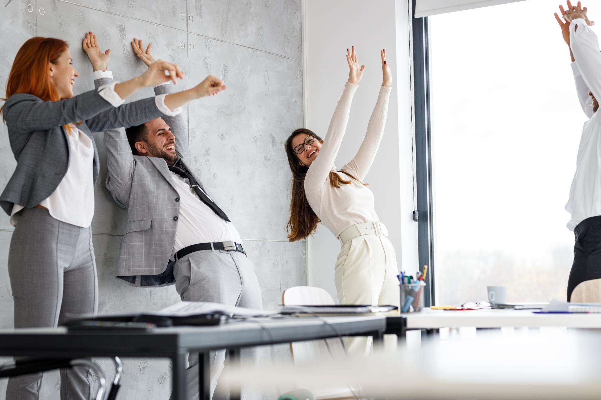 Motywacja pozapłacowa - na czym polega