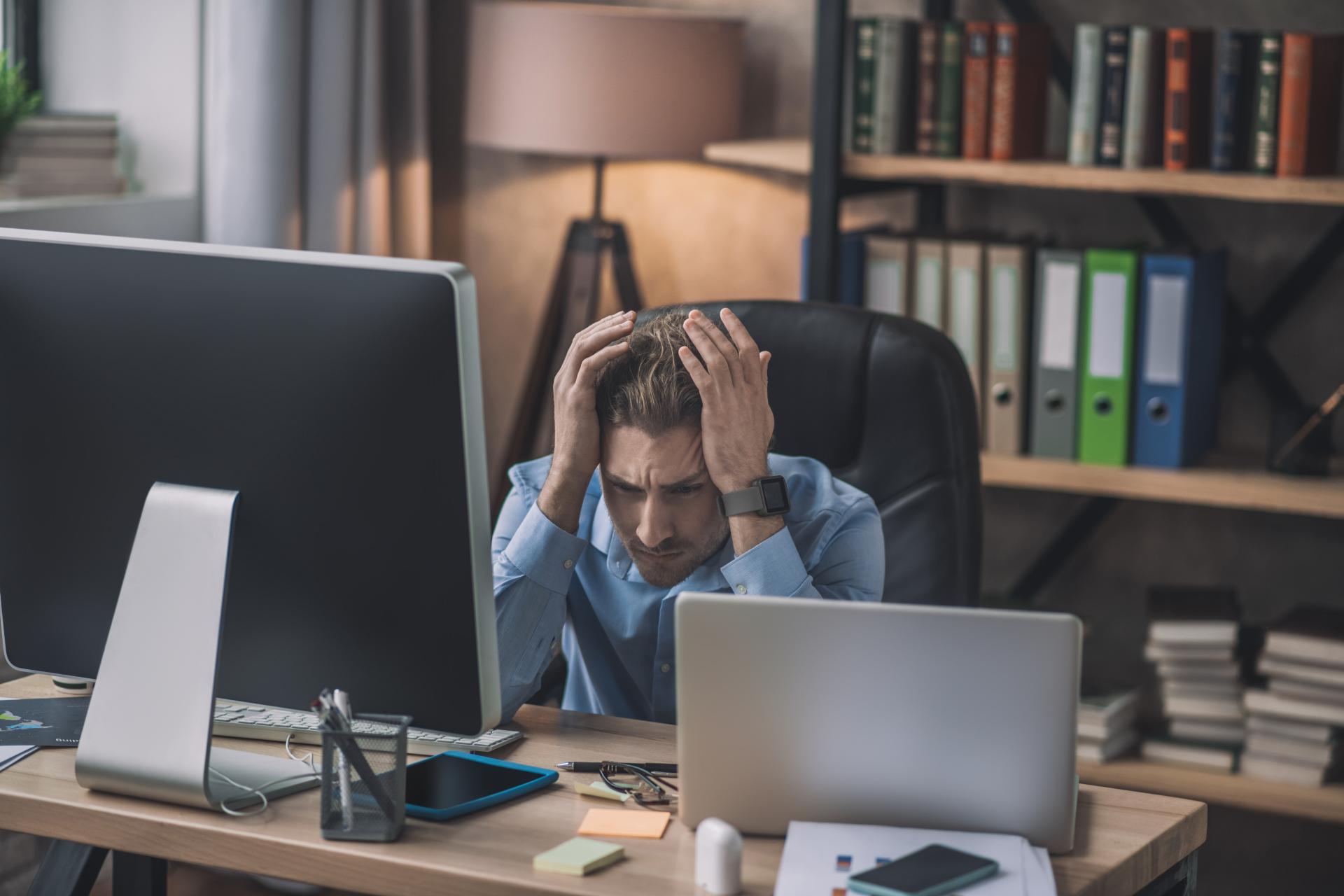 Łamanie praw pracowniczych cz. II - co zrobić, gdy szef łamie twoje prawa?