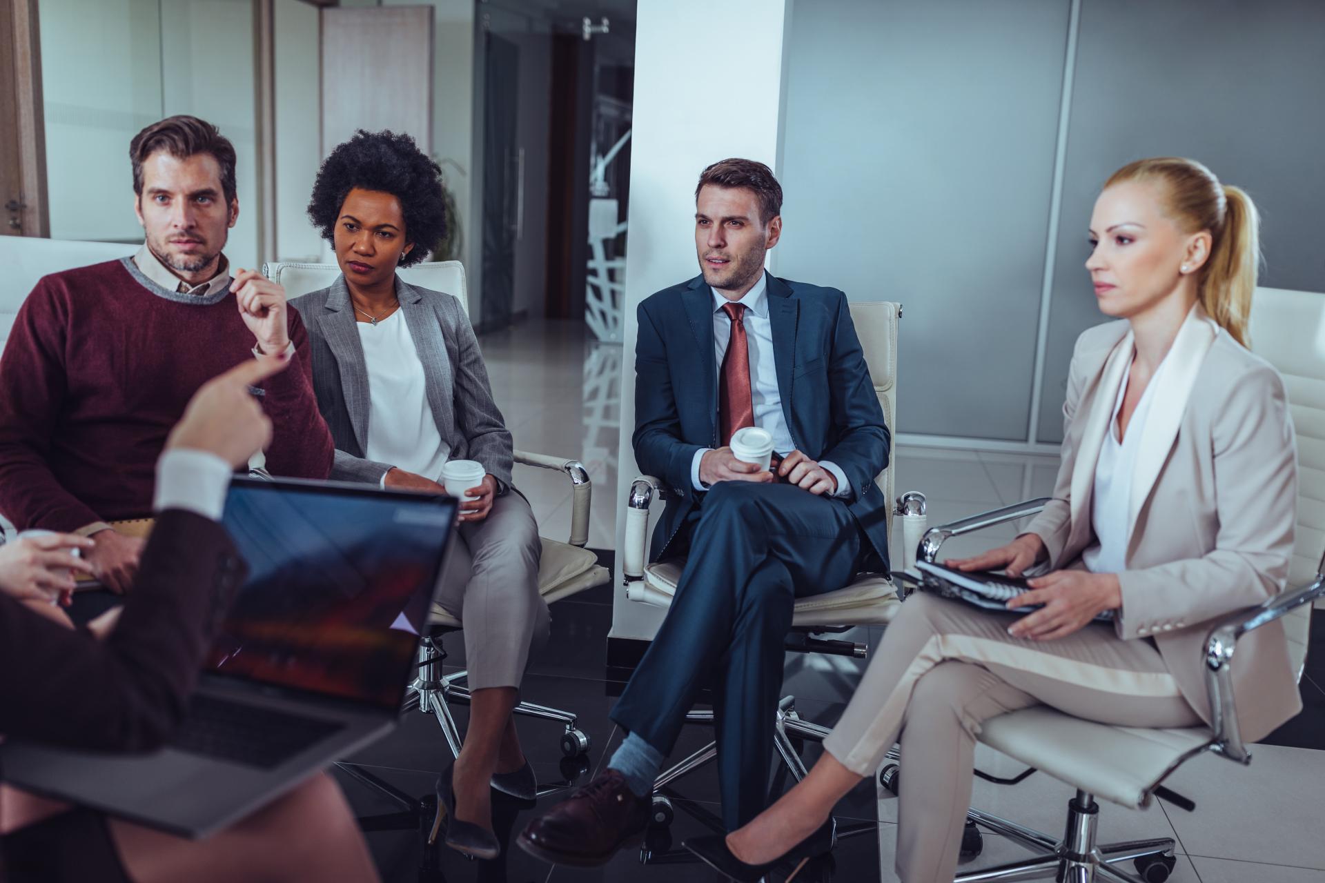 Na czym polega dyskryminacja pośrednia?