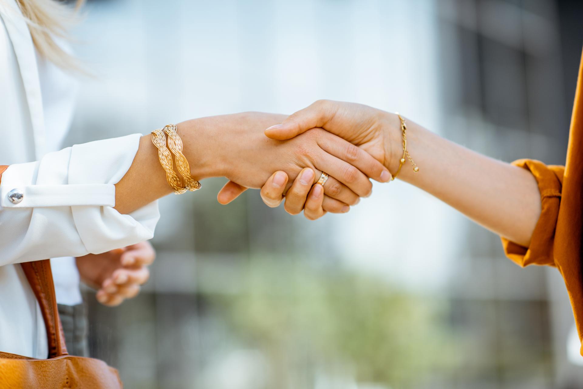 Świadczenie wspierające – czym jest i ile wynosi w 2025 roku?