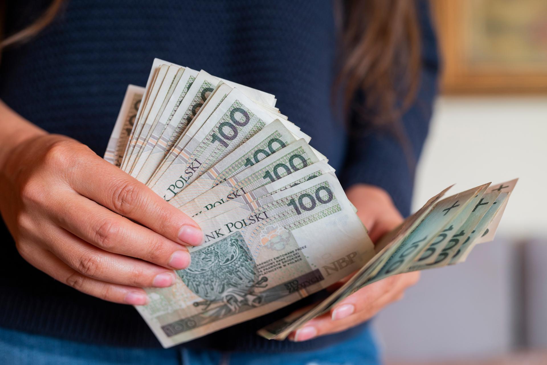 Renta rodzinna po przeliczeniu na podstawie świadectw pracy zmarłego pracownika