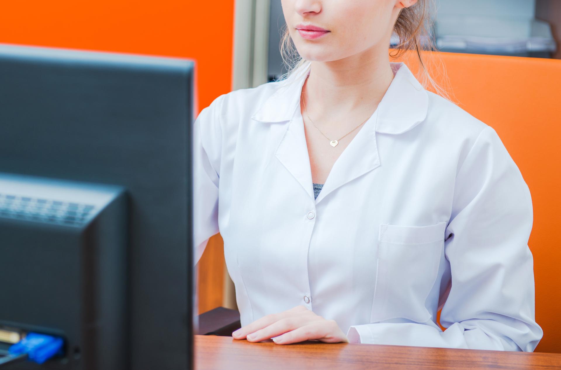 Staż - jak napisać podanie z prośbą o przyjęcie?