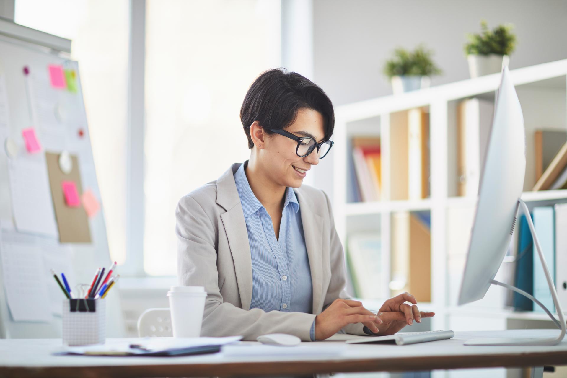 Jak zostać recepcjonistą? – poznaj tajniki zawodu!