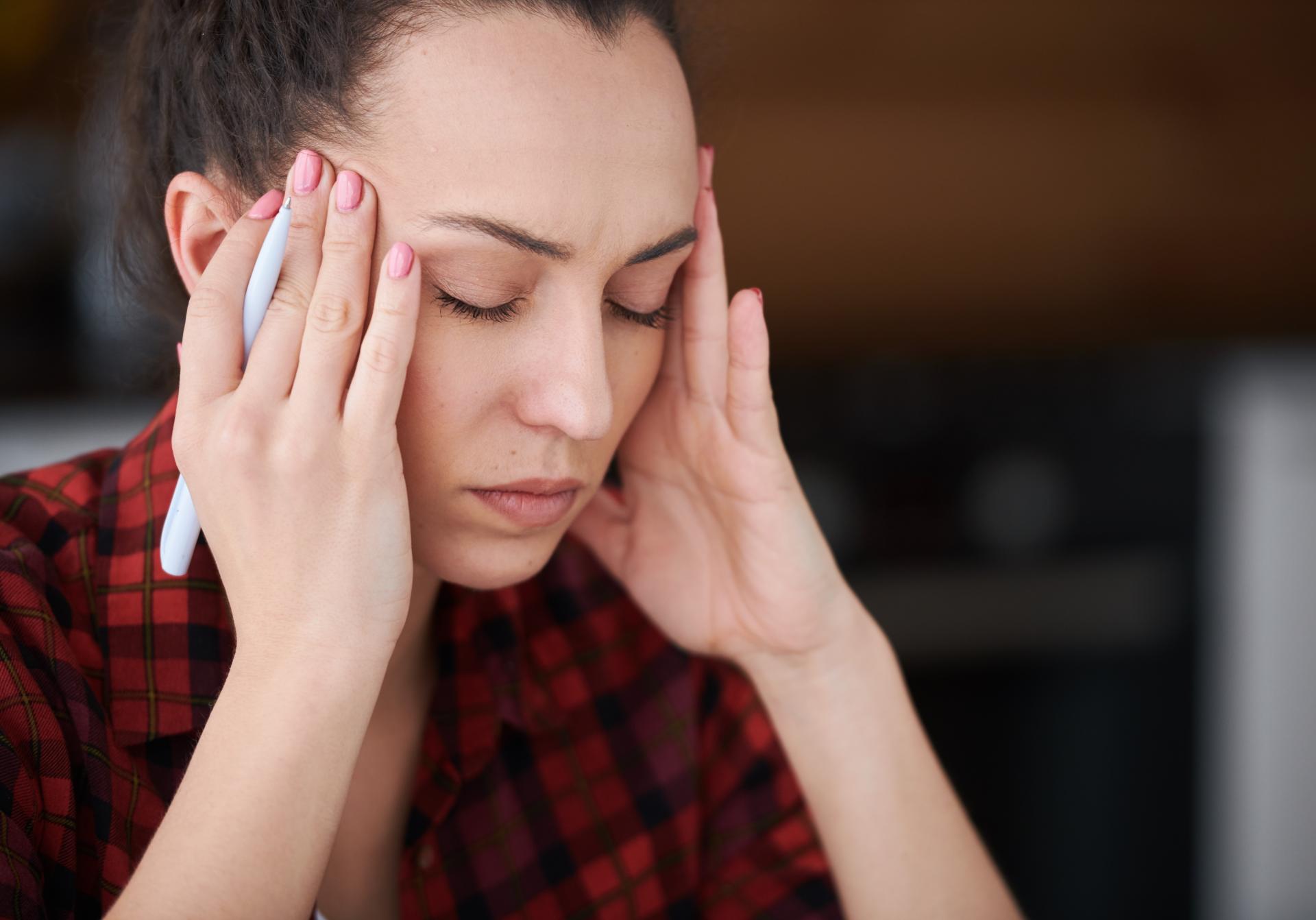 Zwolnienie lekarskie spowodowane nadużyciem alkoholu skutkuje brakiem wynagrodzenia chorobowego