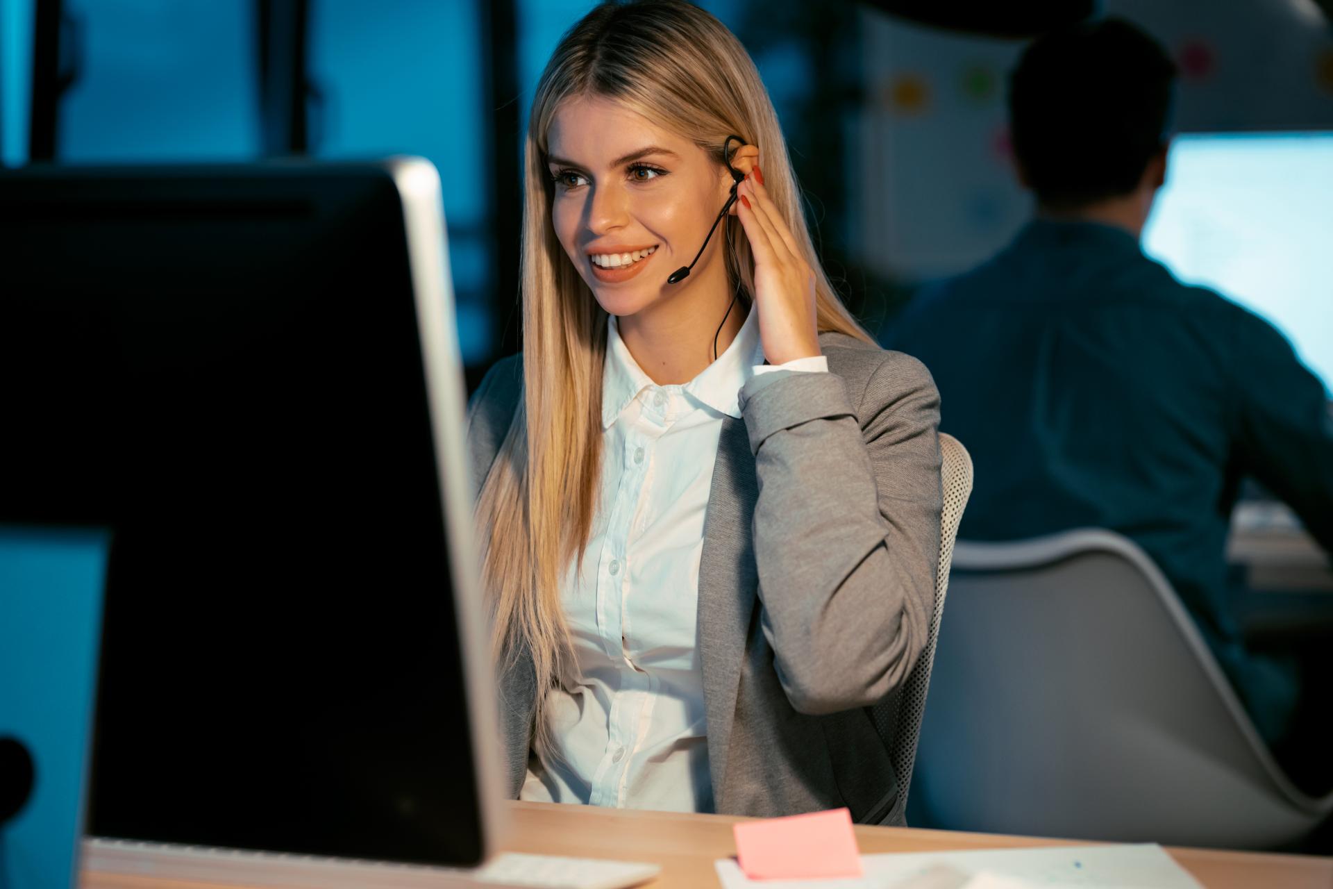 Lubisz swoją pracę? Te zachowania to potwierdzają!