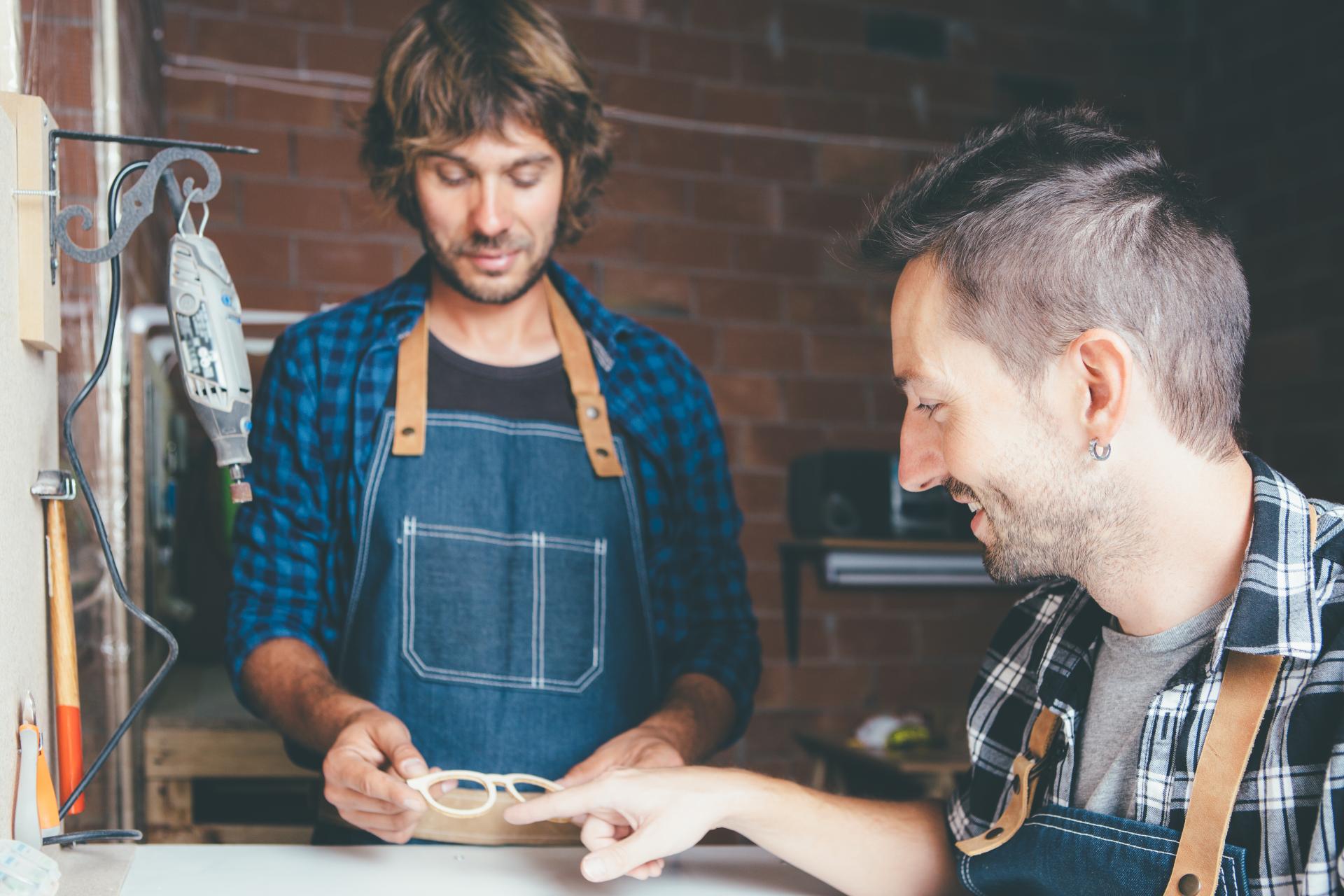 Szkoły zawodowe – czy faktycznie uczą zawodu?