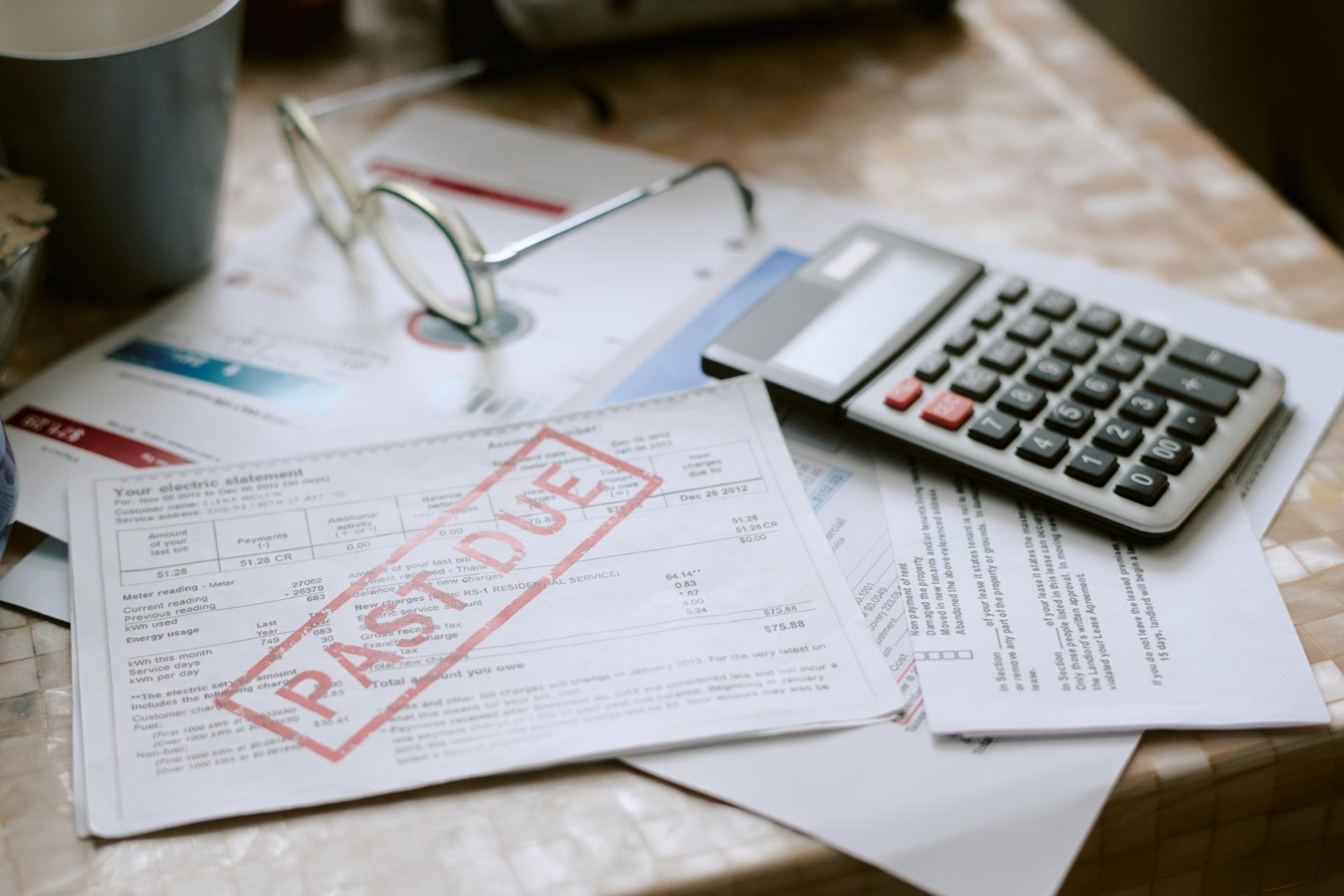 Rozliczenia międzyokresowe kosztów a zawieszenie działalności spółki