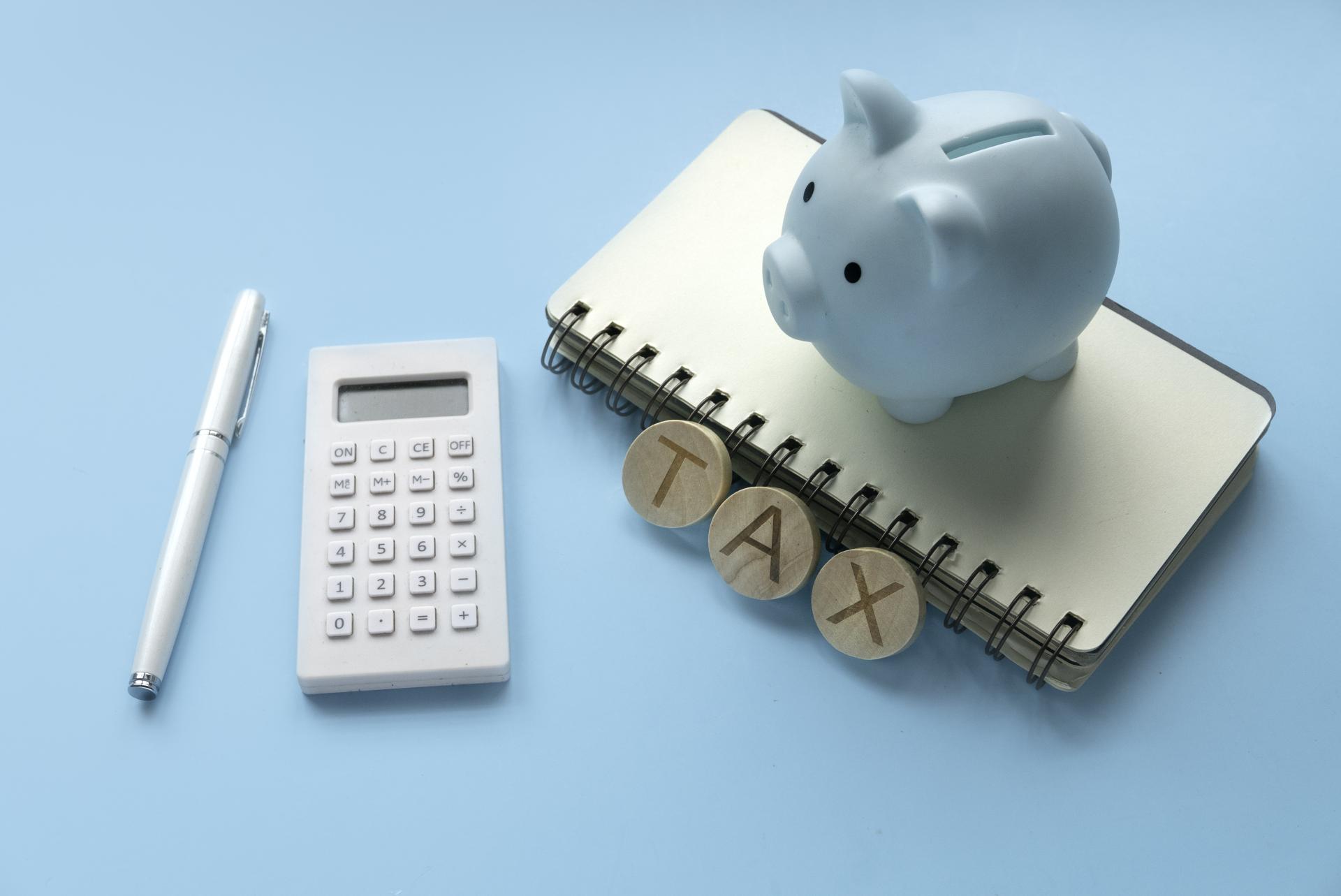 Podatek u źródła od wynagrodzeń wypłacanych w ramach umów agencyjnych – pobierać czy nie?