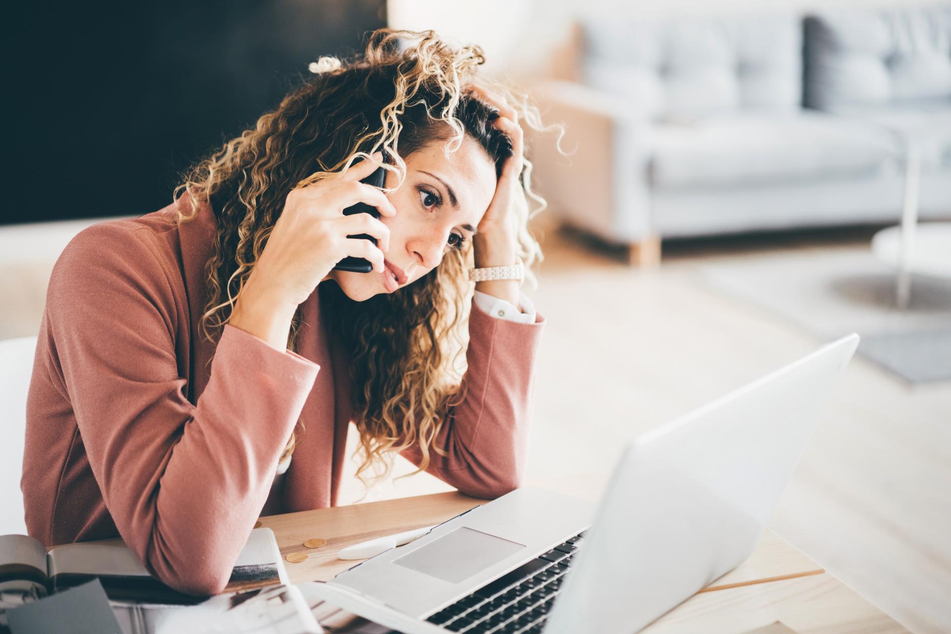 Jak opanować emocje, pracując z trudnym klientem?