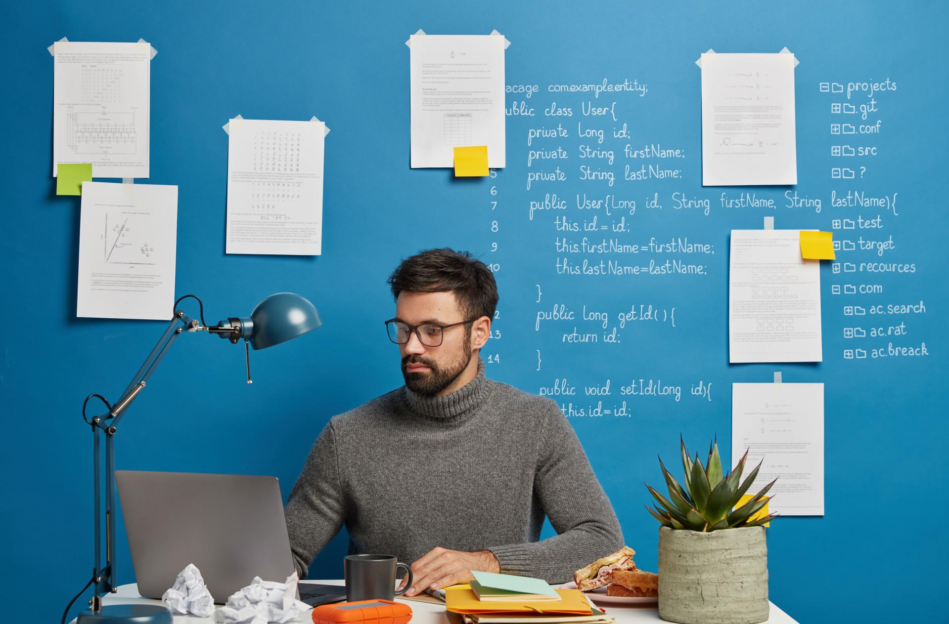 Klątwa wiedzy - dlaczego może utrudnić współpracę?